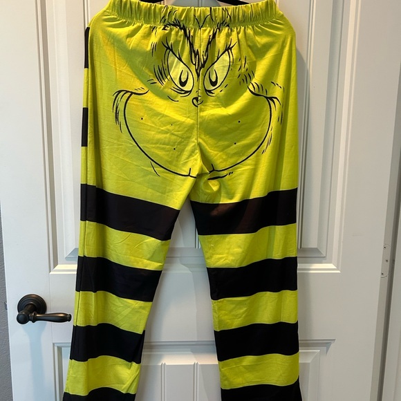 Grinch Striped Pajama Pants - green  and Black - Picture 1 of 4